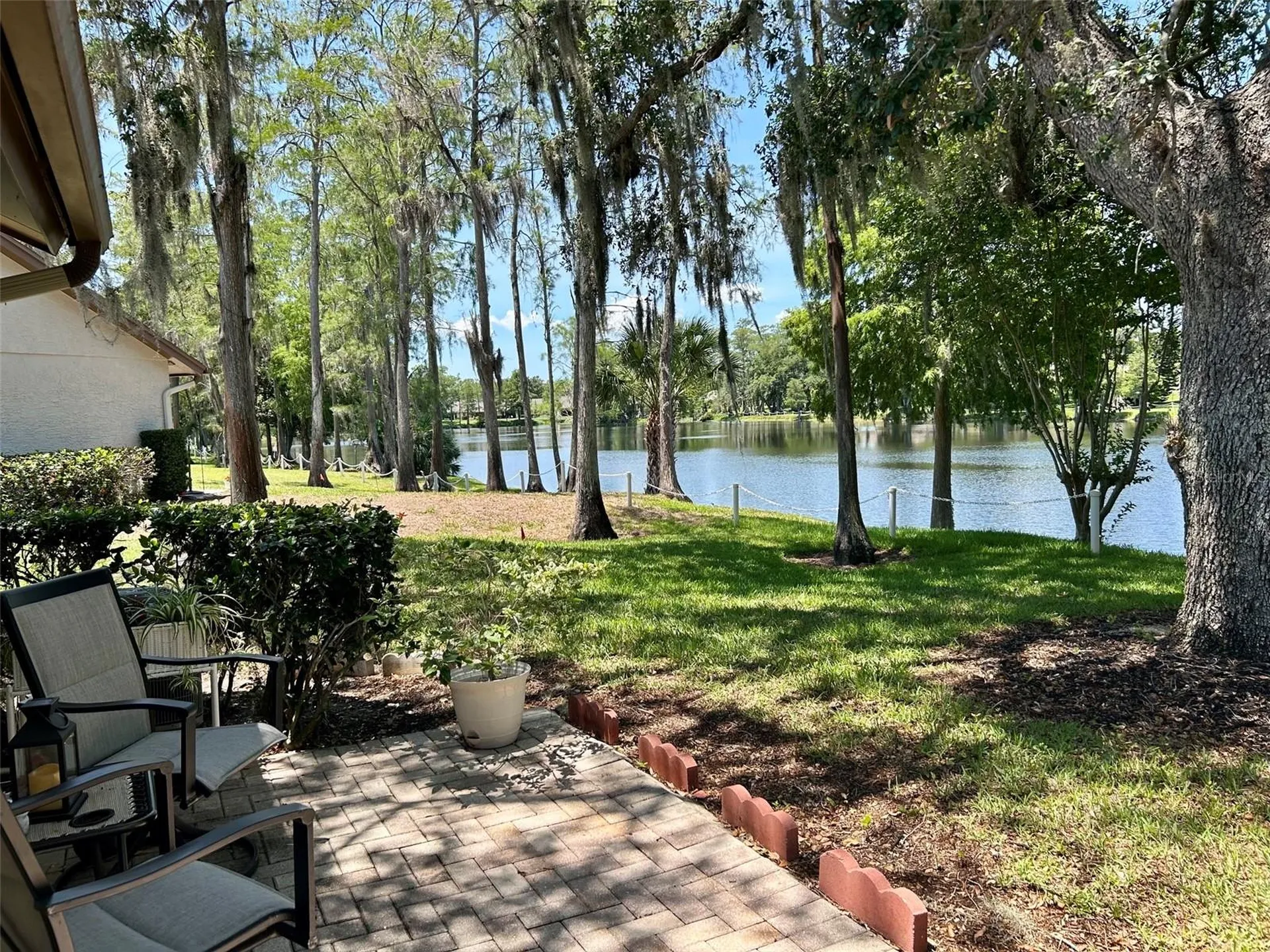 2572 Laurelwood Drive Clearwater FL 33763