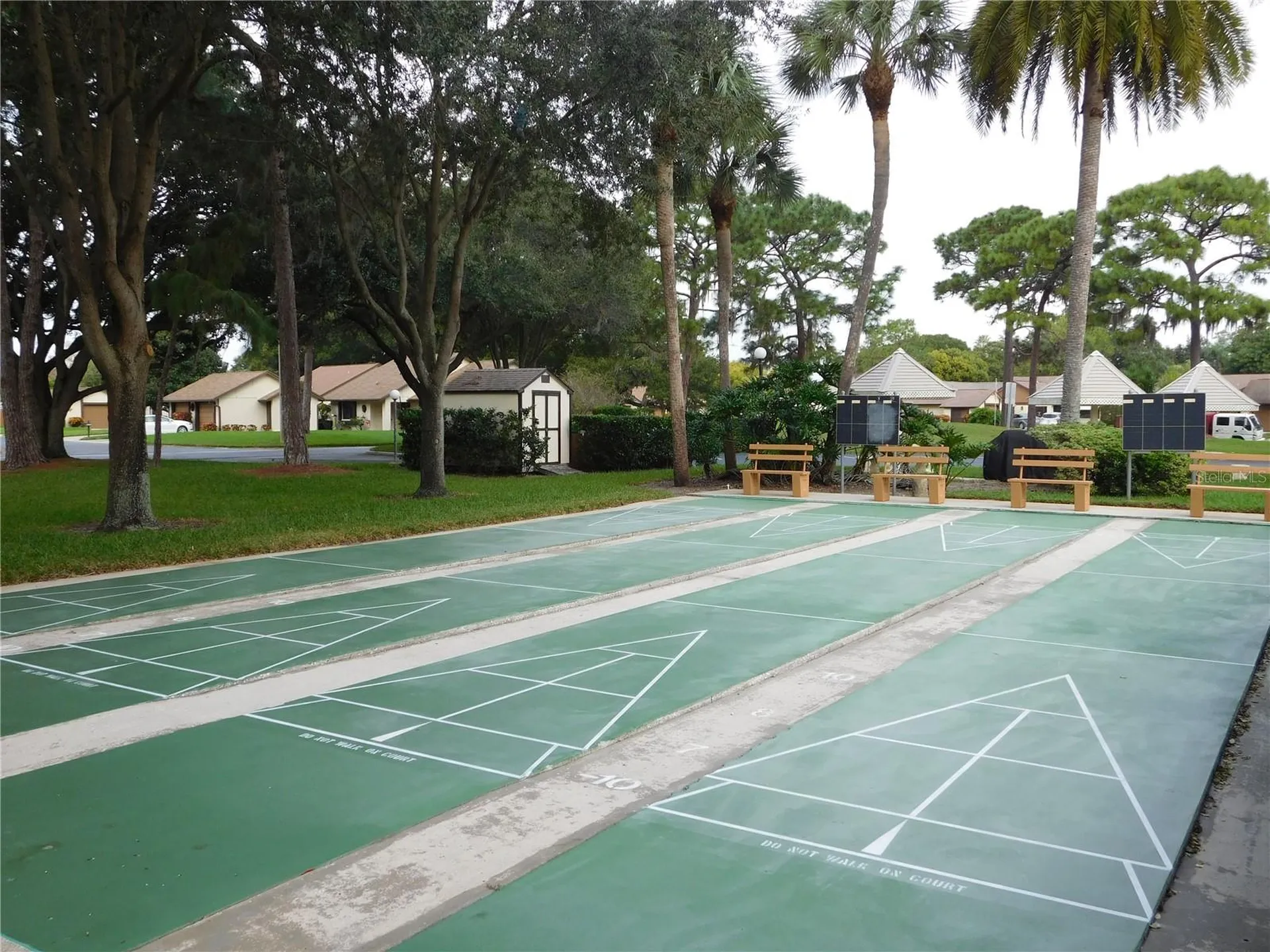 2572 Laurelwood Drive Clearwater FL 33763