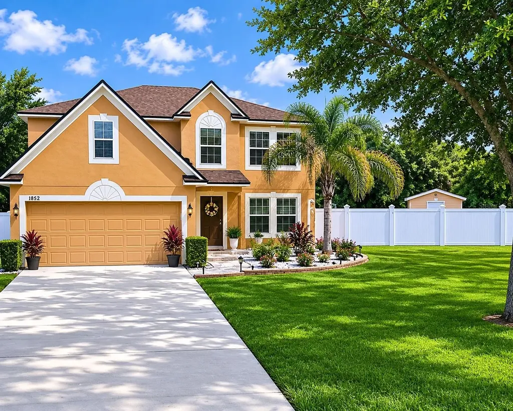 1852 Piedmont Court Mascotte FL 34753