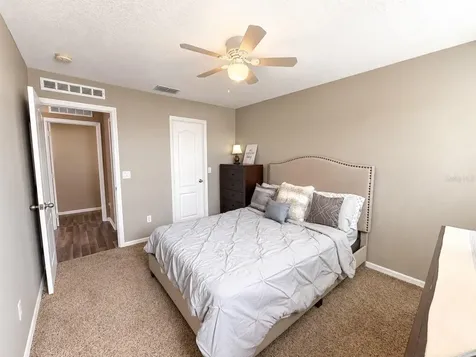 1852 Piedmont Court Mascotte FL 34753