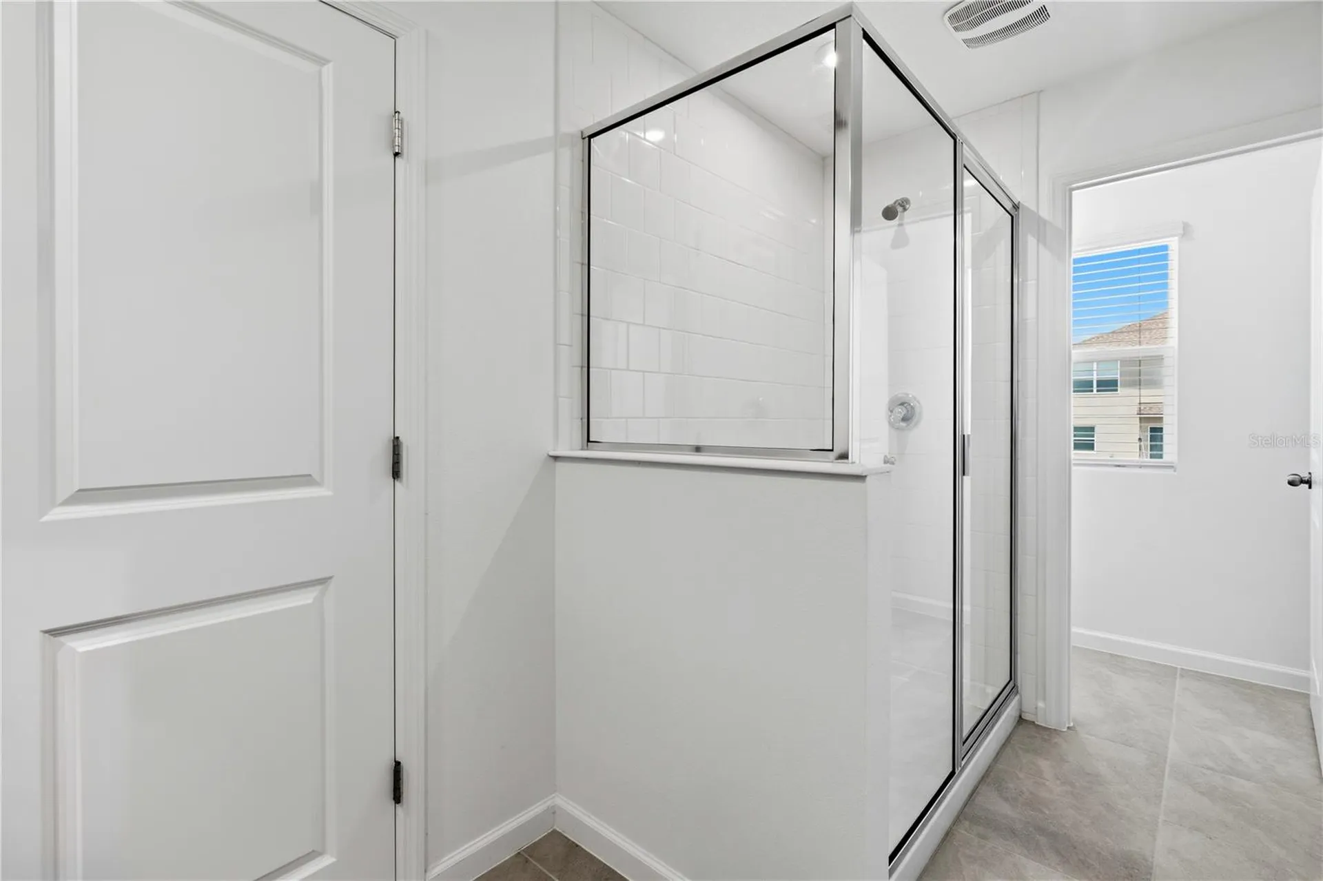 1124 Lakeshore Breeze Place Kissimmee FL 34747