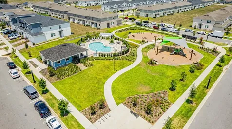 1124 Lakeshore Breeze Place Kissimmee FL 34747