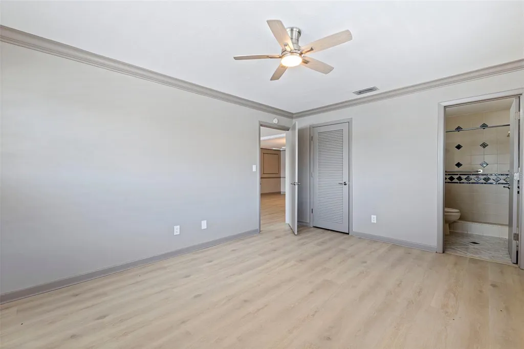 3717 46th Avenue S St Petersburg FL 33711
