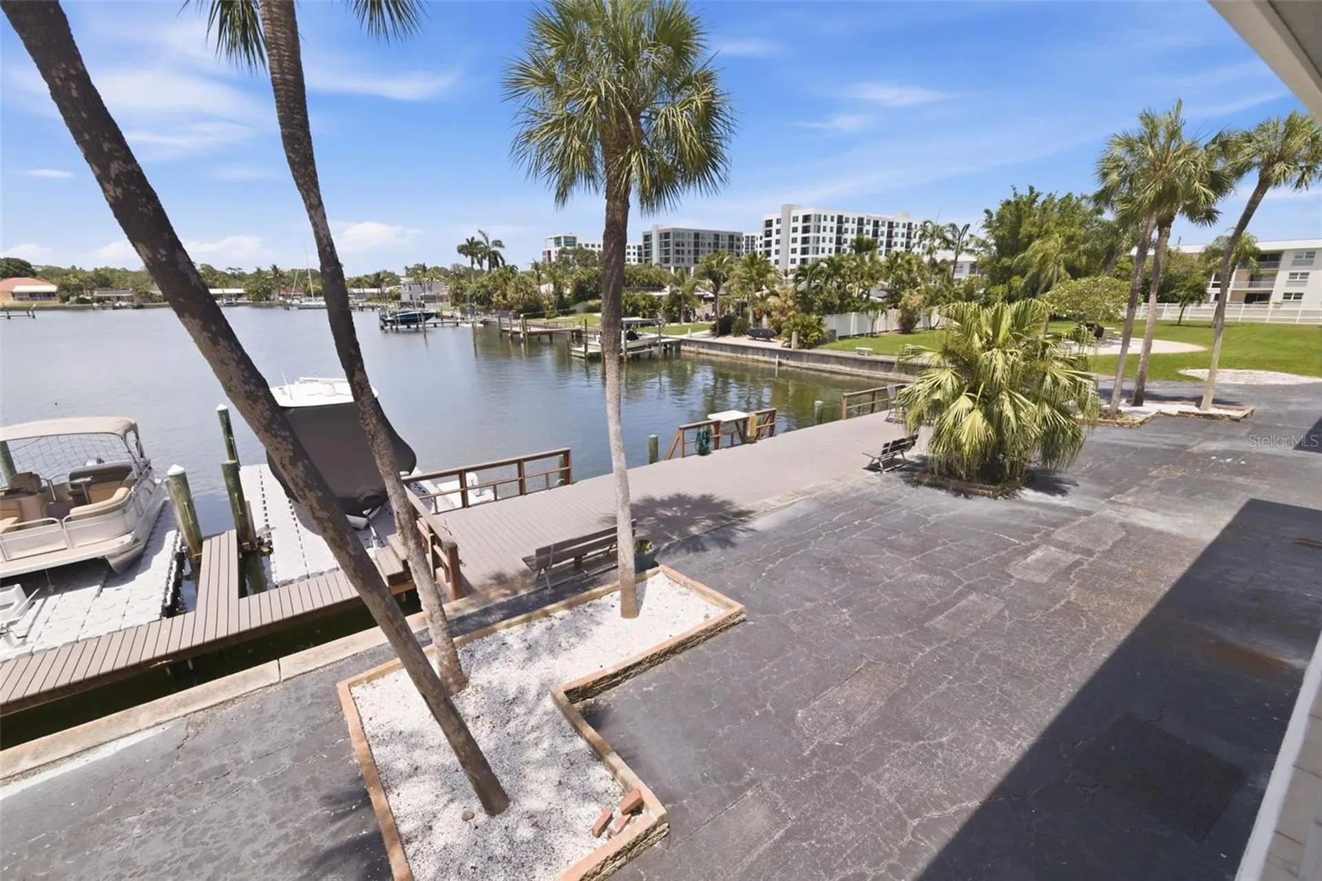 3717 46th Avenue S St Petersburg FL 33711