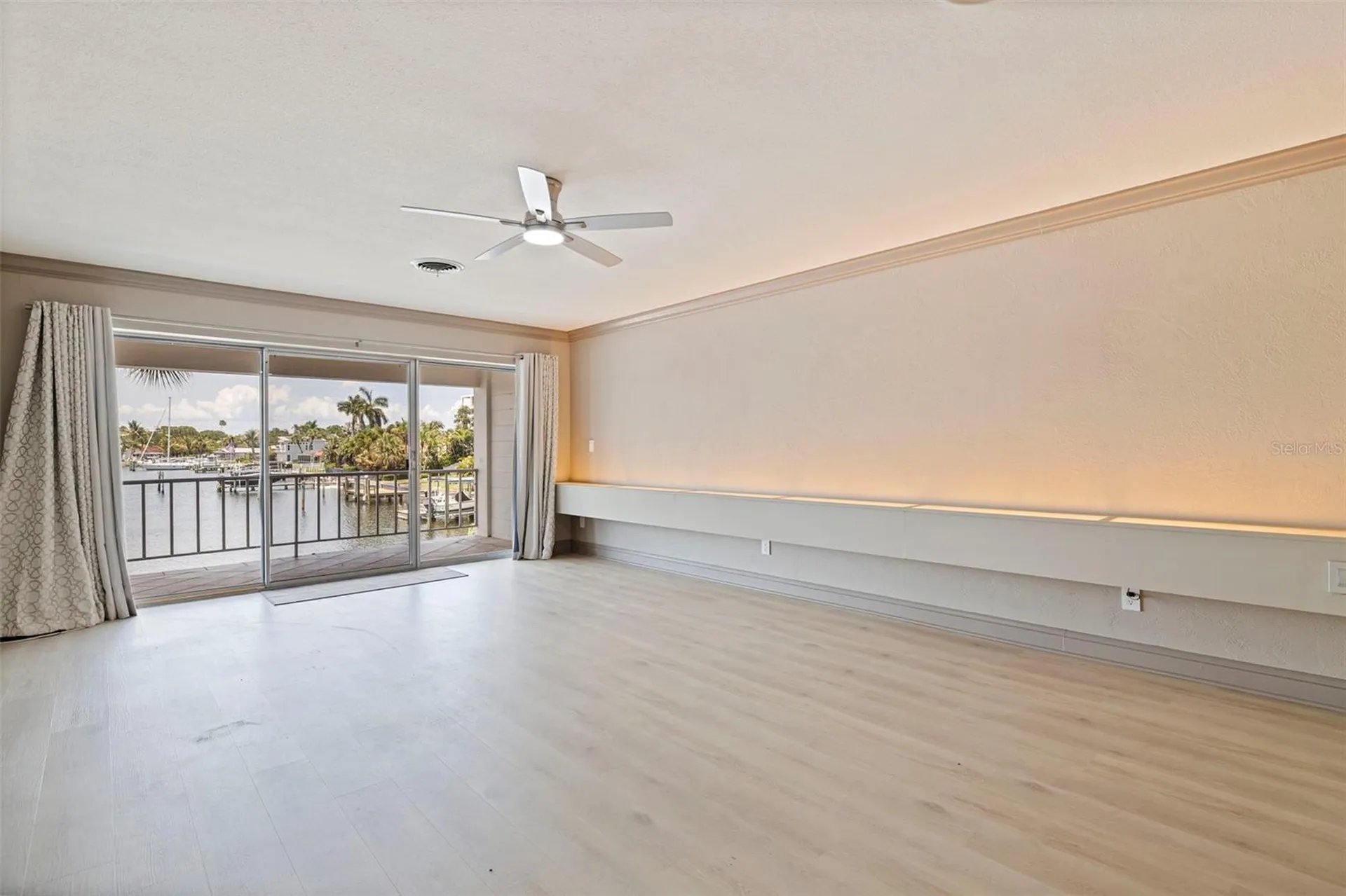 3717 46th Avenue S St Petersburg FL 33711