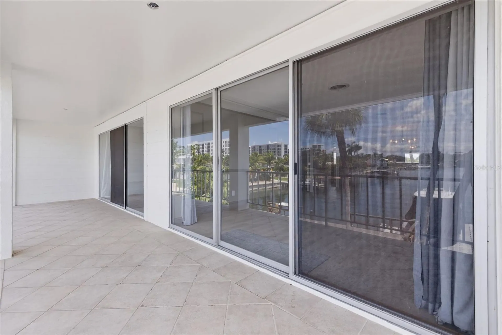 3717 46th Avenue S St Petersburg FL 33711