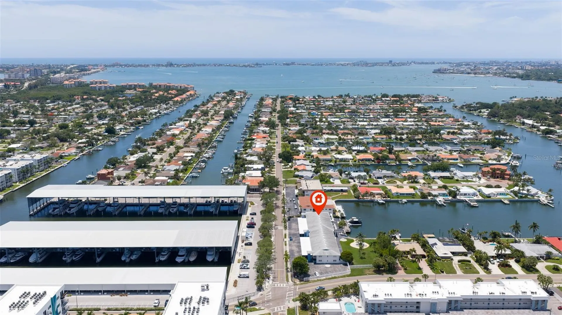 3717 46th Avenue S St Petersburg FL 33711