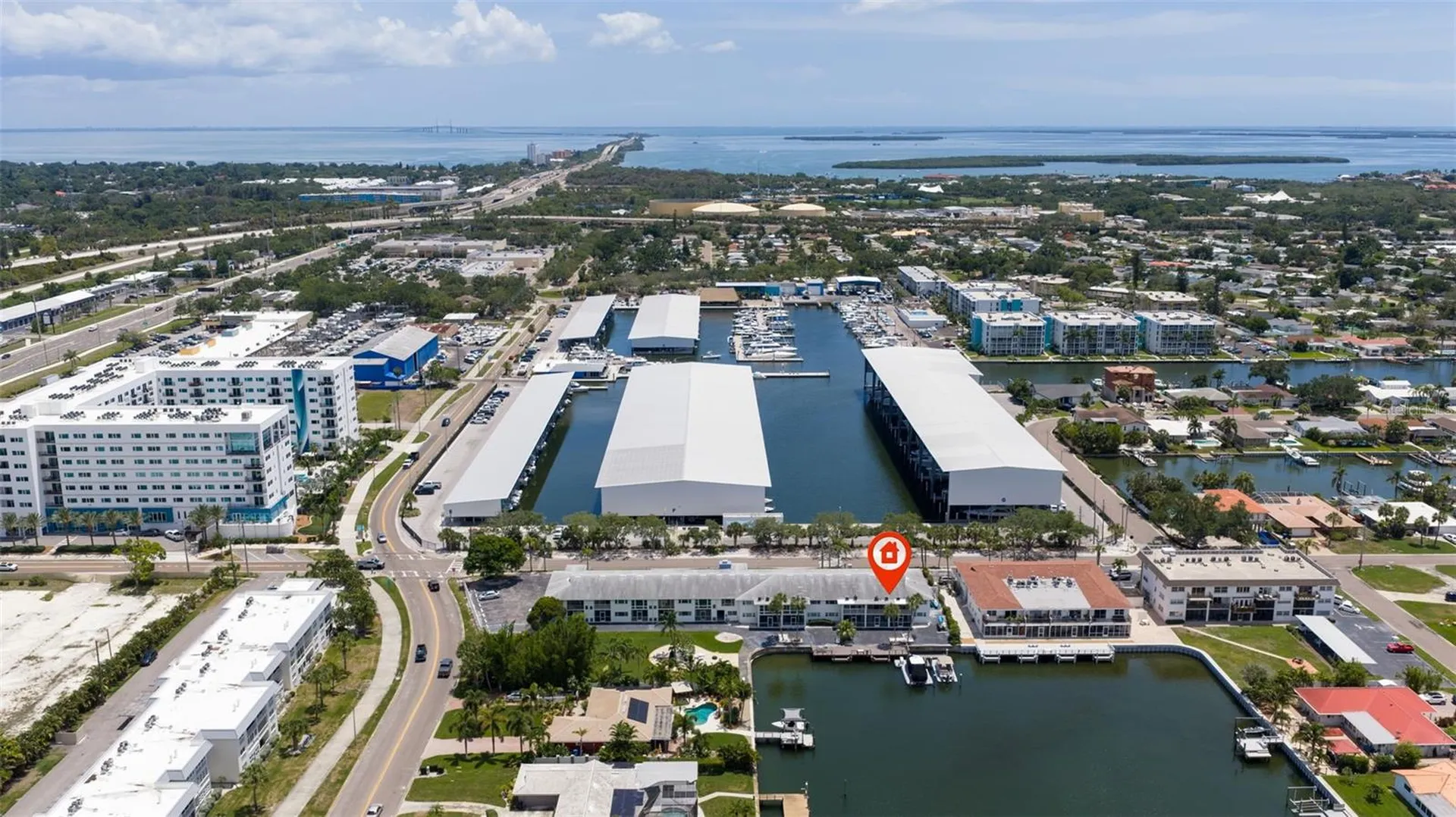 3717 46th Avenue S St Petersburg FL 33711