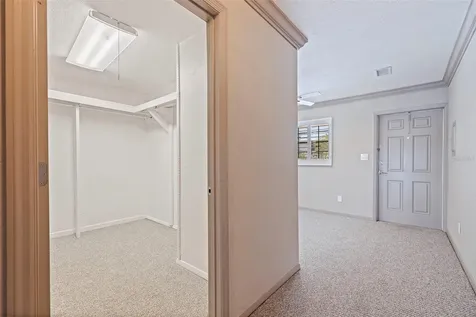 3717 46th Avenue S St Petersburg FL 33711