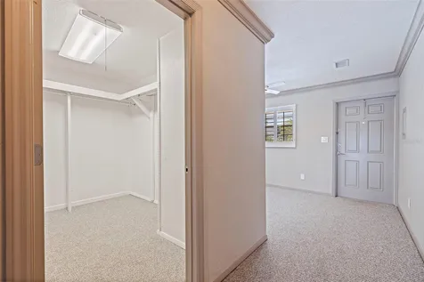 3717 46th Avenue S St Petersburg FL 33711