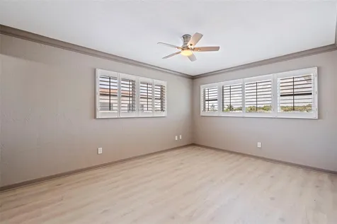 3717 46th Avenue S St Petersburg FL 33711