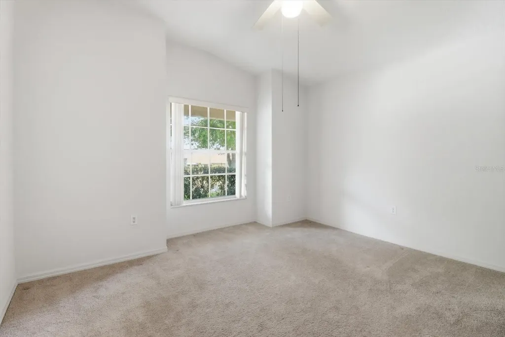 826 W Cockatiel Loop Hernando FL 34442