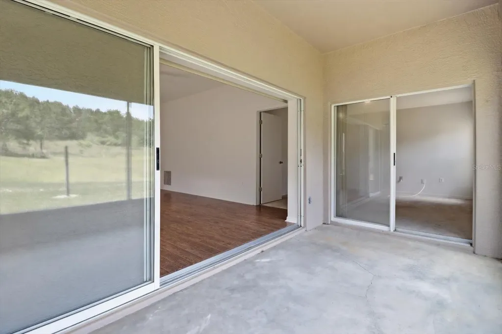 826 W Cockatiel Loop Hernando FL 34442