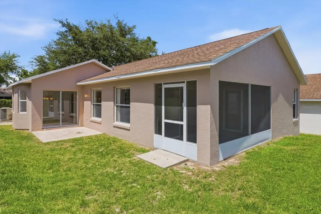 826 W Cockatiel Loop Hernando FL 34442