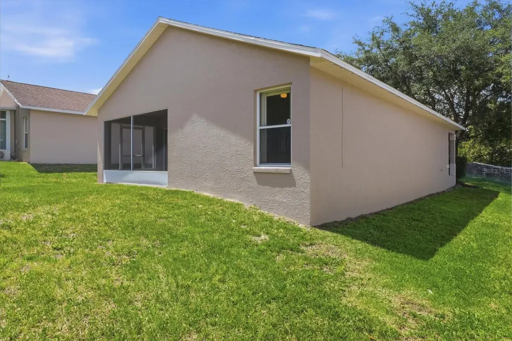 826 W Cockatiel Loop Hernando FL 34442