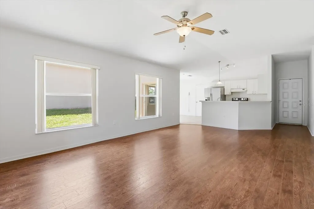826 W Cockatiel Loop Hernando FL 34442