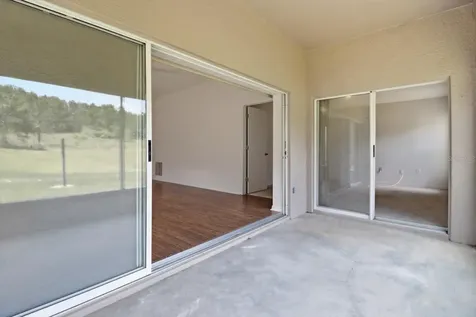 826 W Cockatiel Loop Hernando FL 34442