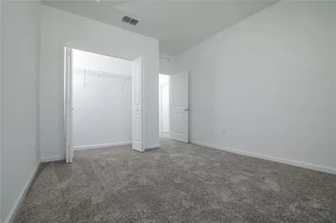 2642 Runners Circle Clermont FL 34714