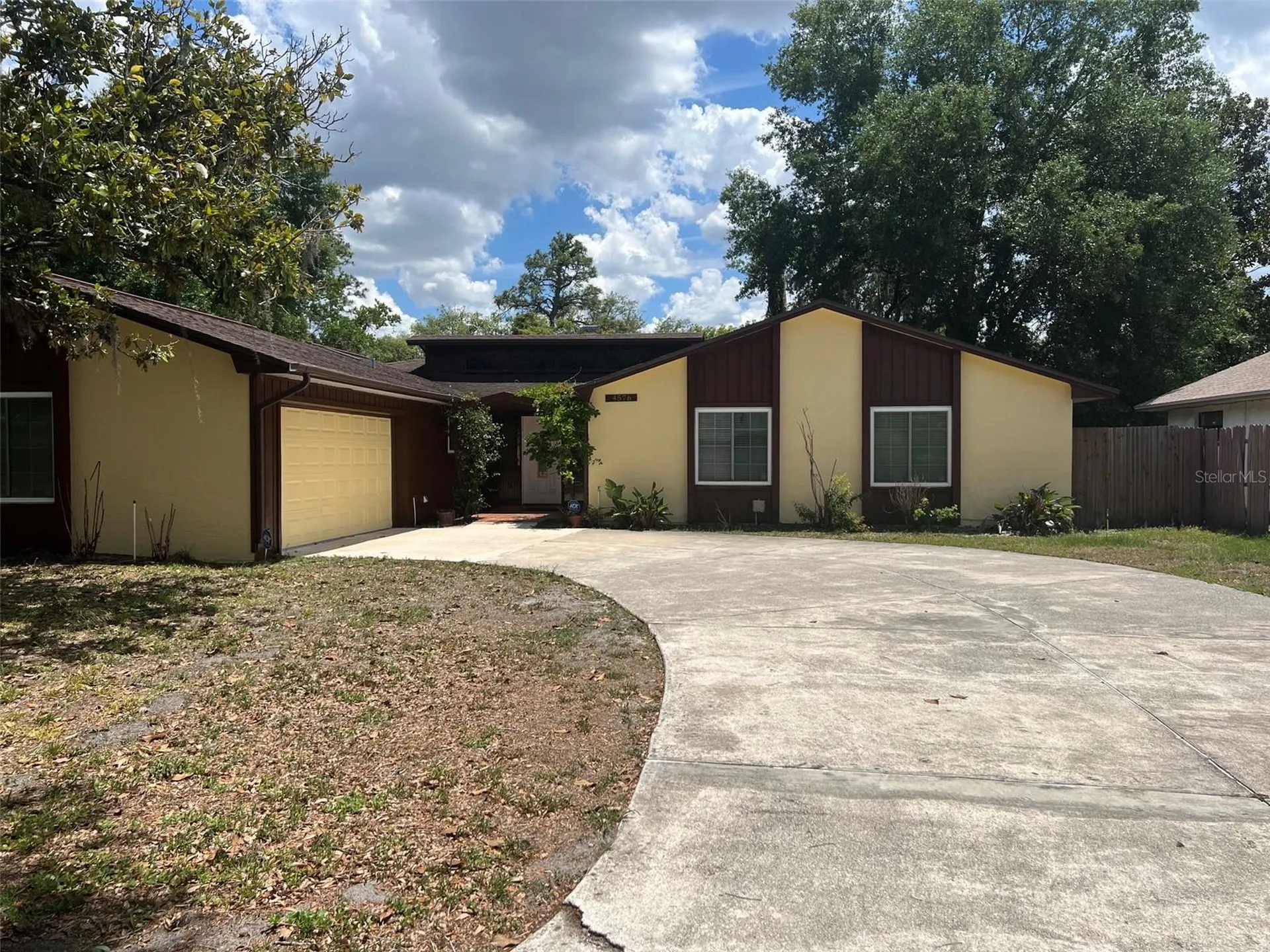 4576 North Lane Orlando FL 32808