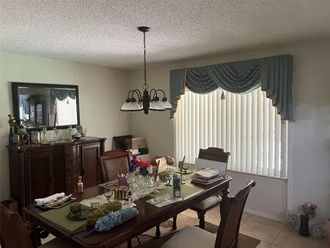 4576 North Lane Orlando FL 32808
