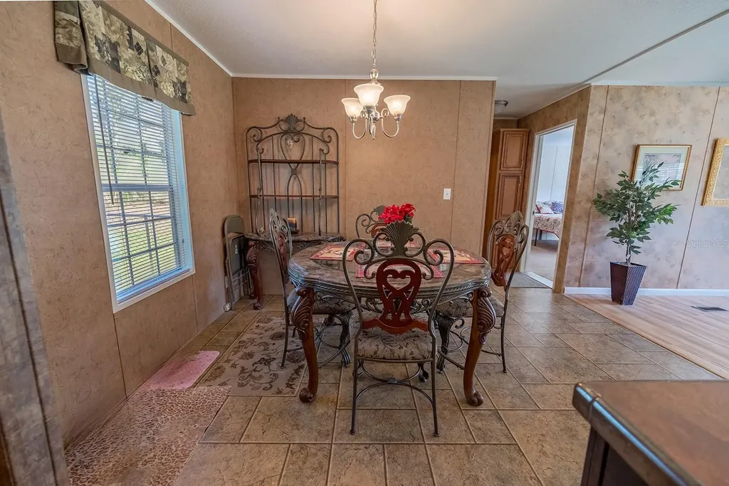 21800 SW 15th Avenue Newberry FL 32669