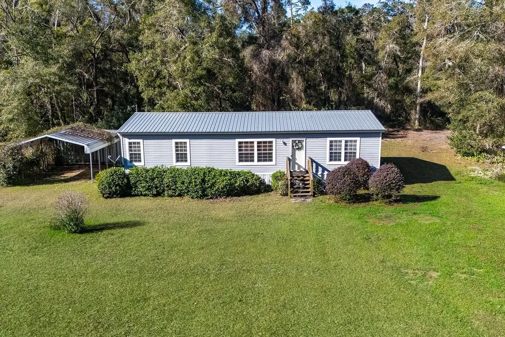 21800 SW 15th Avenue Newberry FL 32669