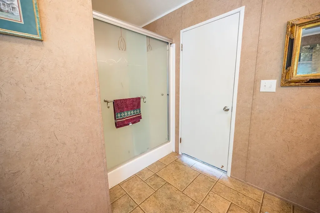 21800 SW 15th Avenue Newberry FL 32669