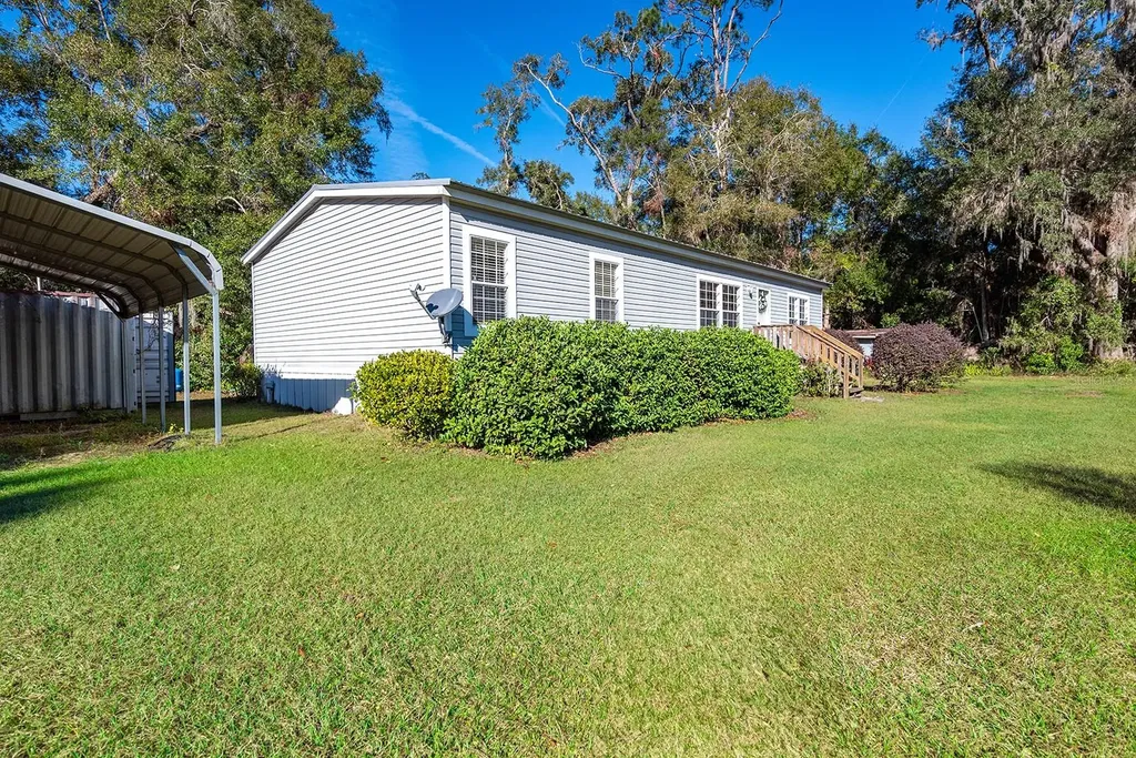 21800 SW 15th Avenue Newberry FL 32669