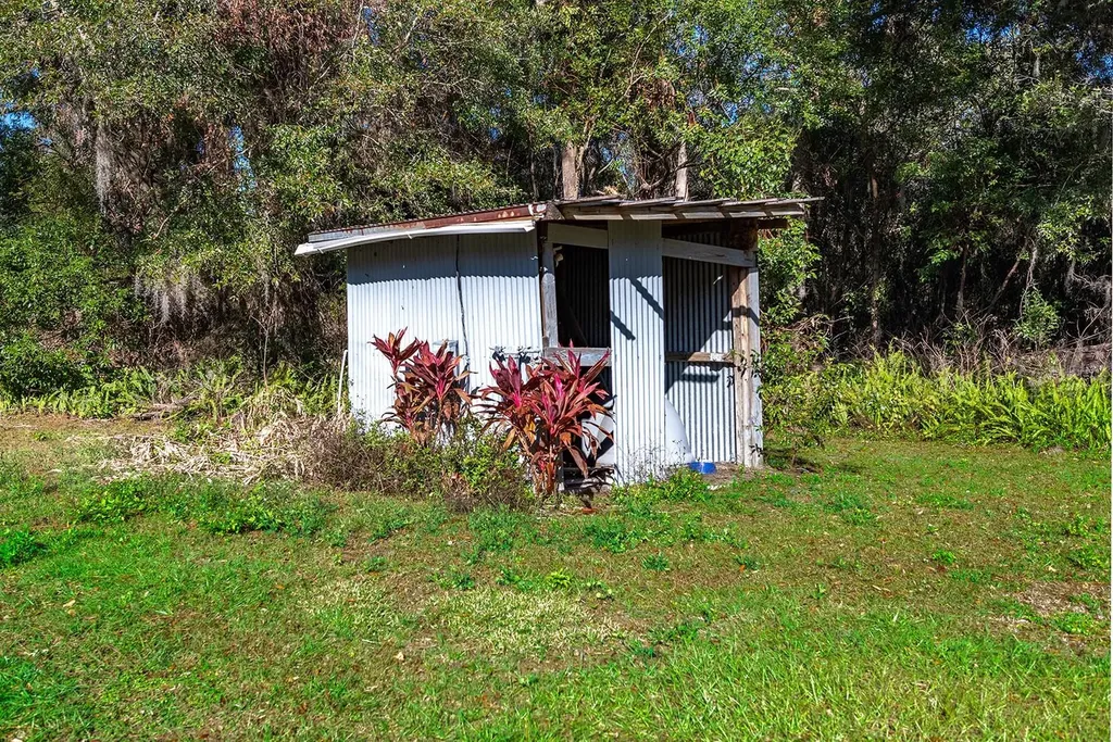 21800 SW 15th Avenue Newberry FL 32669