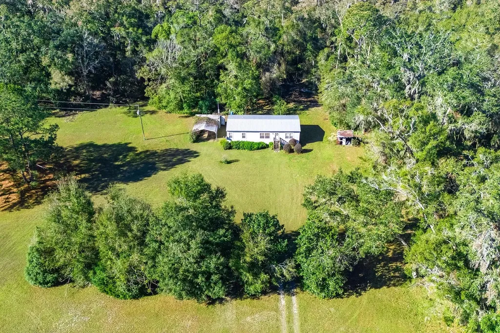 21800 SW 15th Avenue Newberry FL 32669