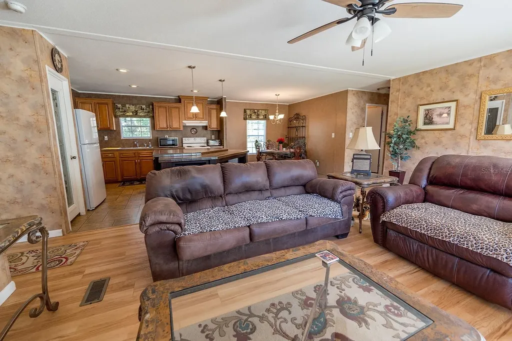 21800 SW 15th Avenue Newberry FL 32669