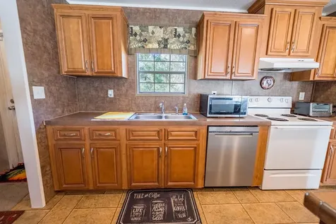 21800 SW 15th Avenue Newberry FL 32669