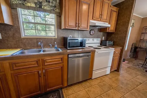 21800 SW 15th Avenue Newberry FL 32669