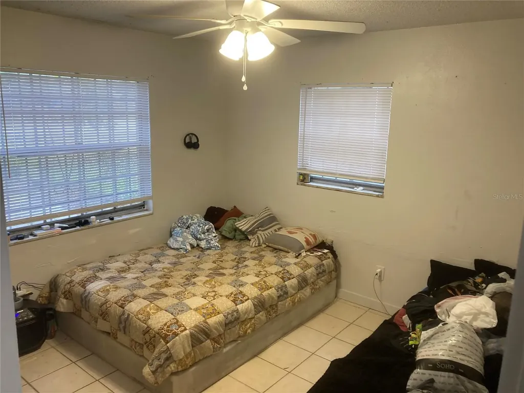 1210 E 140th Avenue Tampa FL 33613