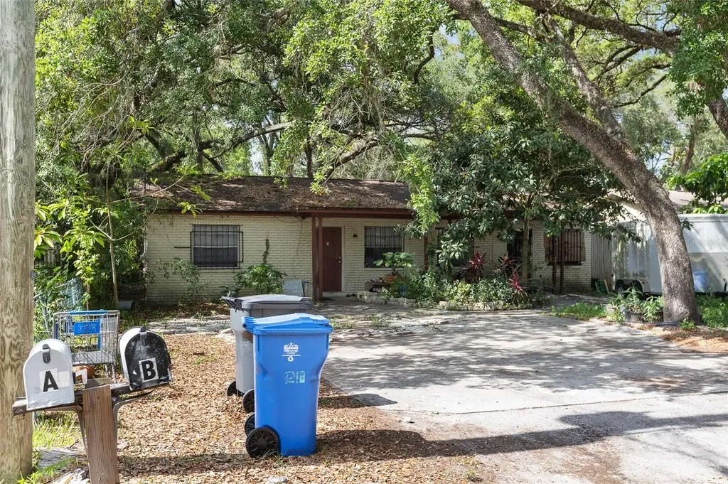 1210 E 140th Avenue Tampa FL 33613