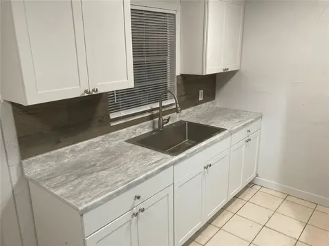 1210 E 140th Avenue Tampa FL 33613