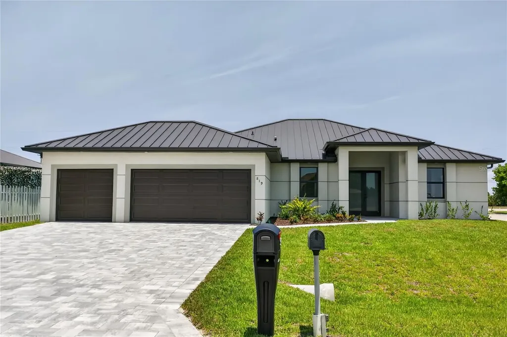 819 SW 16th Terrace Cape Coral FL 33991