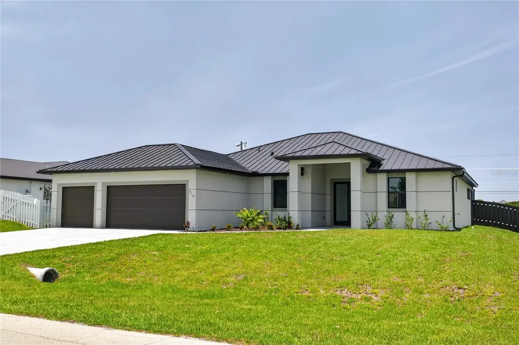 819 SW 16th Terrace Cape Coral FL 33991