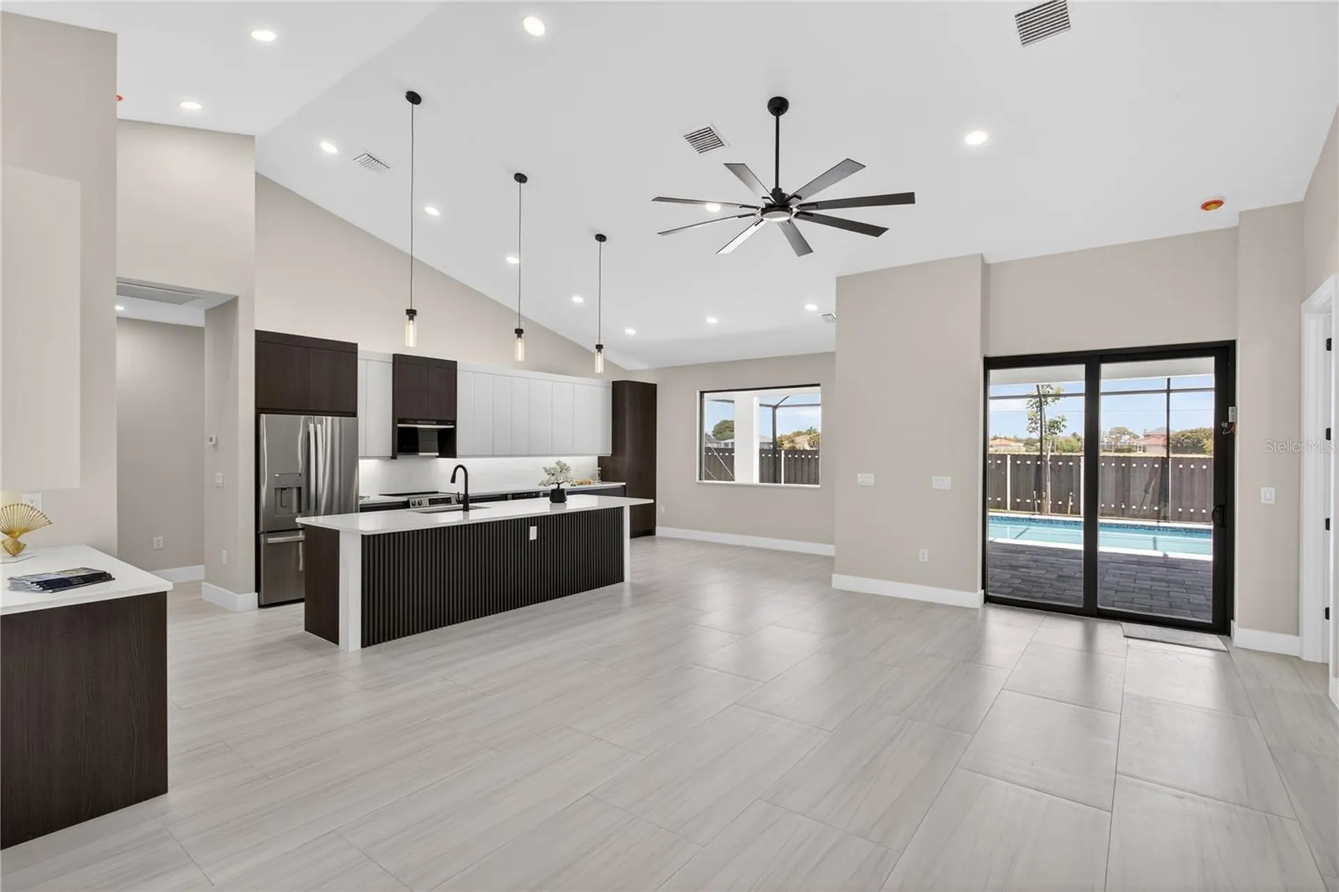 819 SW 16th Terrace Cape Coral FL 33991