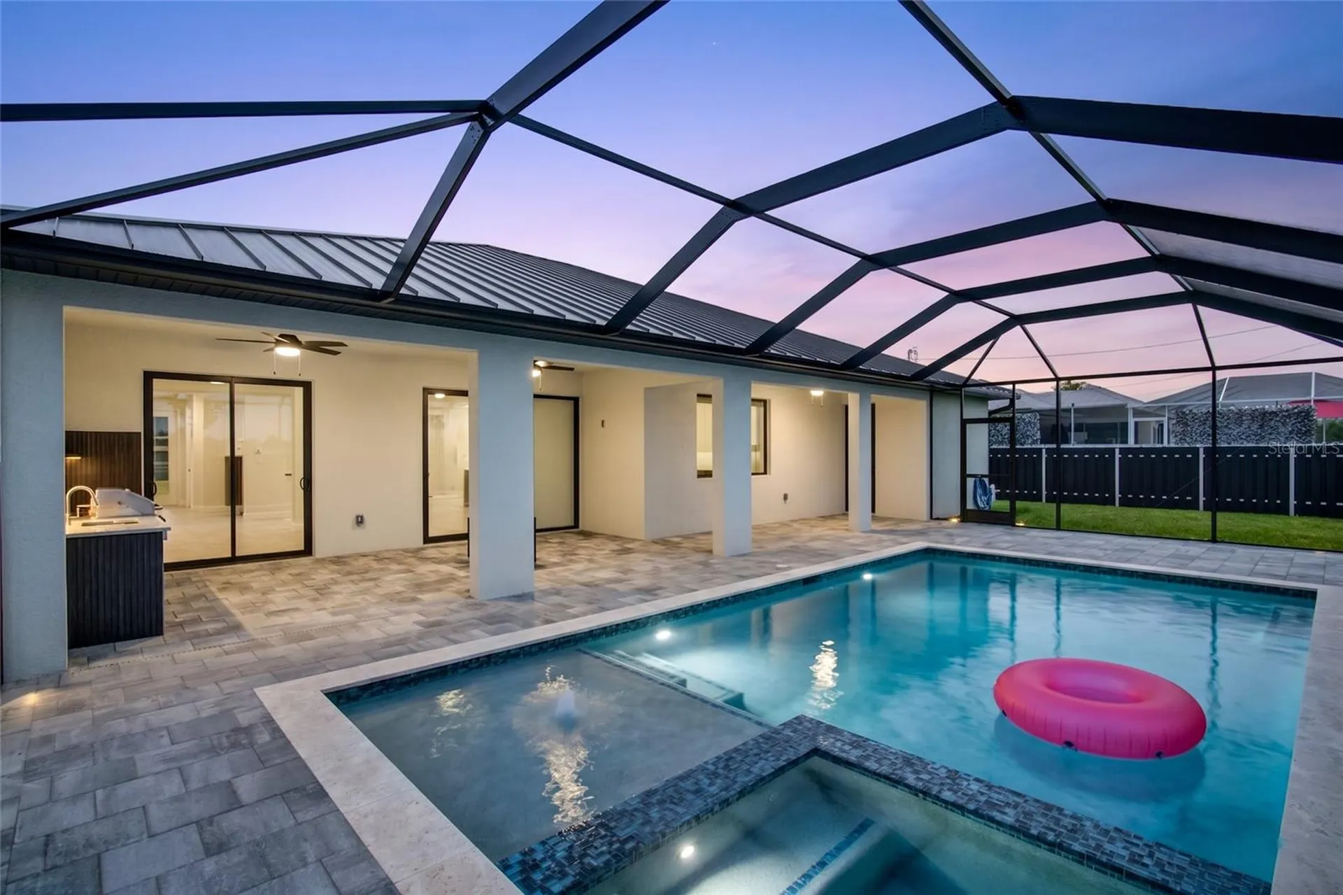 819 SW 16th Terrace Cape Coral FL 33991