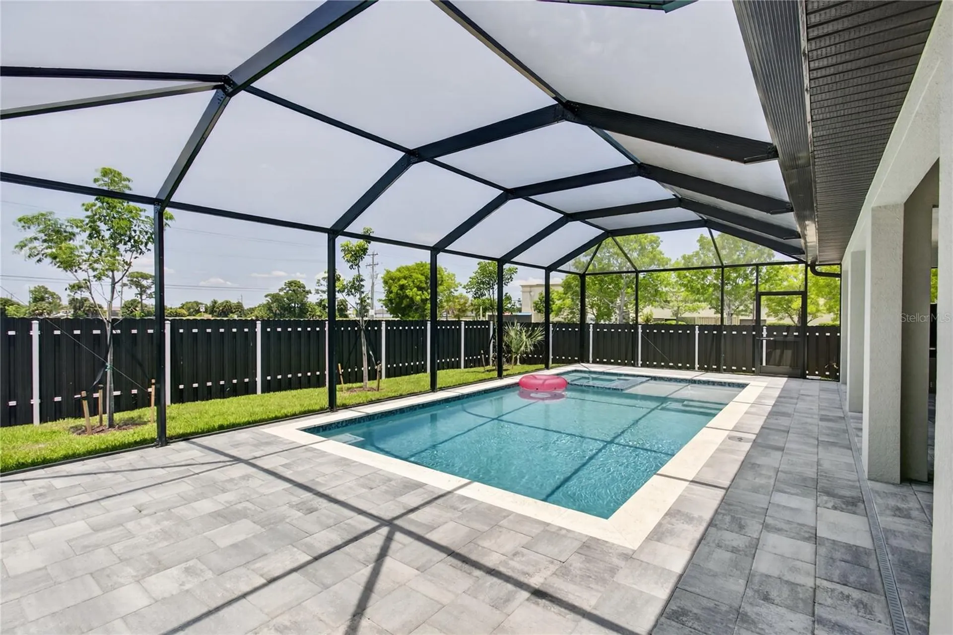 819 SW 16th Terrace Cape Coral FL 33991