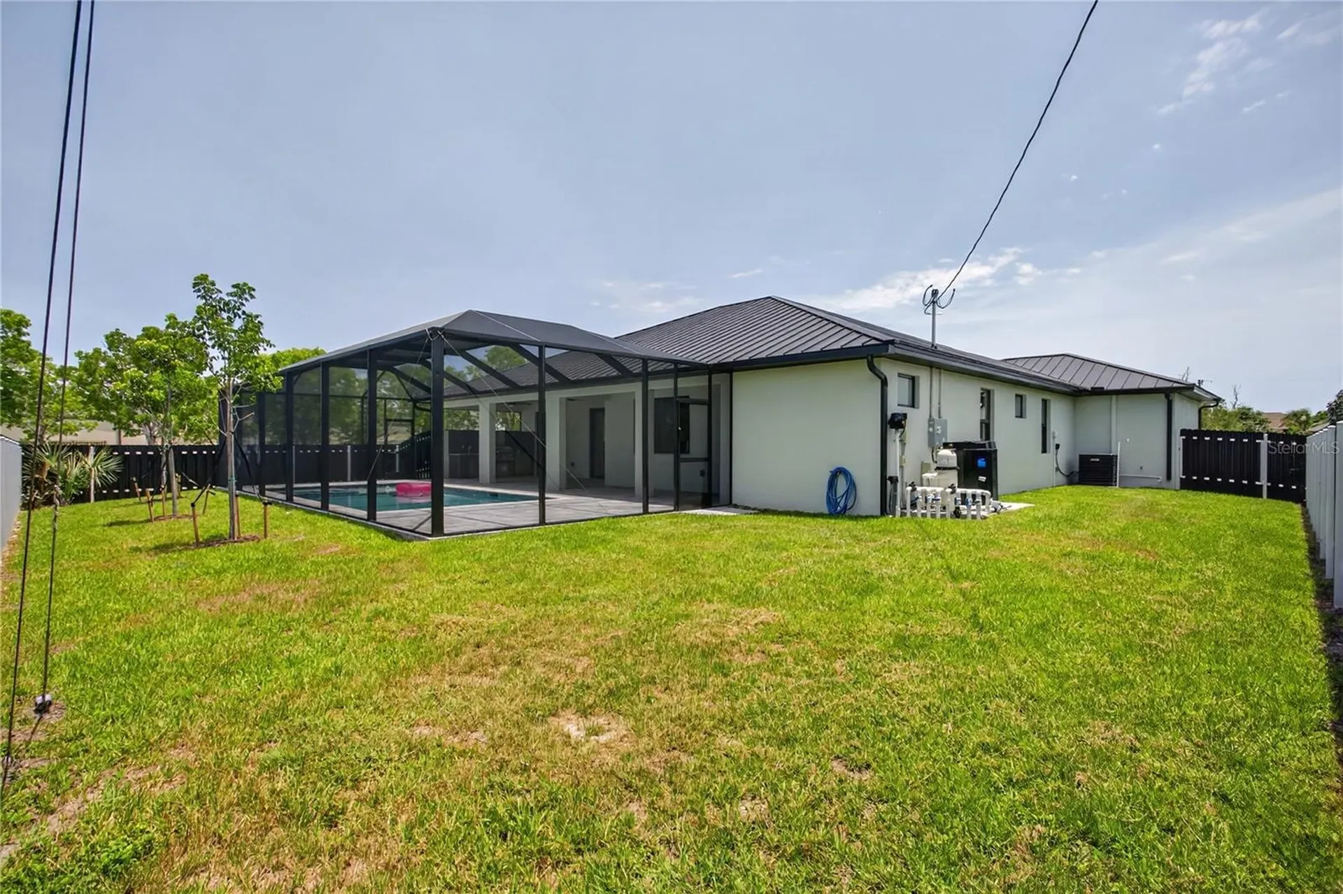 819 SW 16th Terrace Cape Coral FL 33991