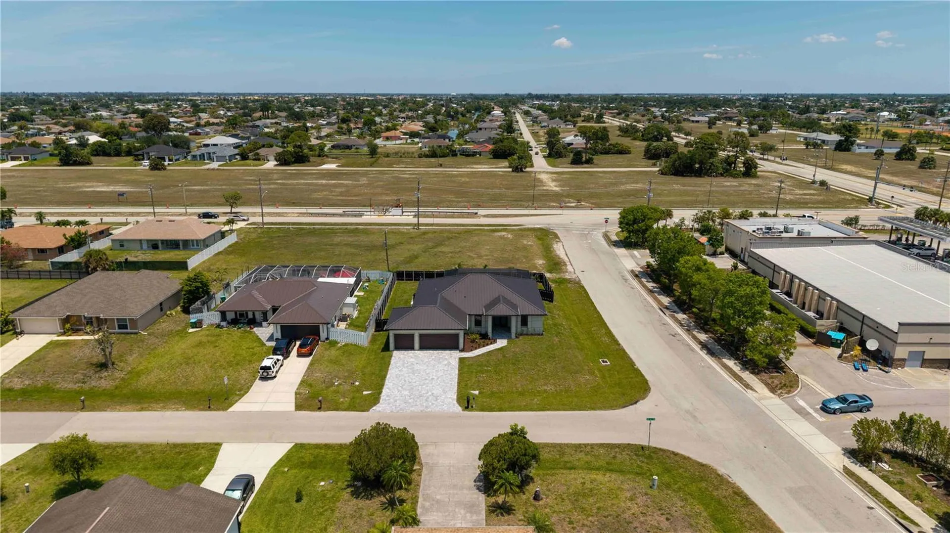 819 SW 16th Terrace Cape Coral FL 33991