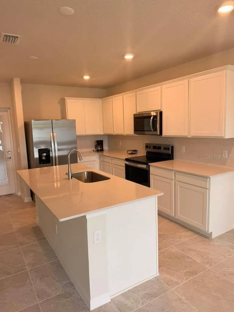 5051 Starling Bird Lane St Cloud FL 34771