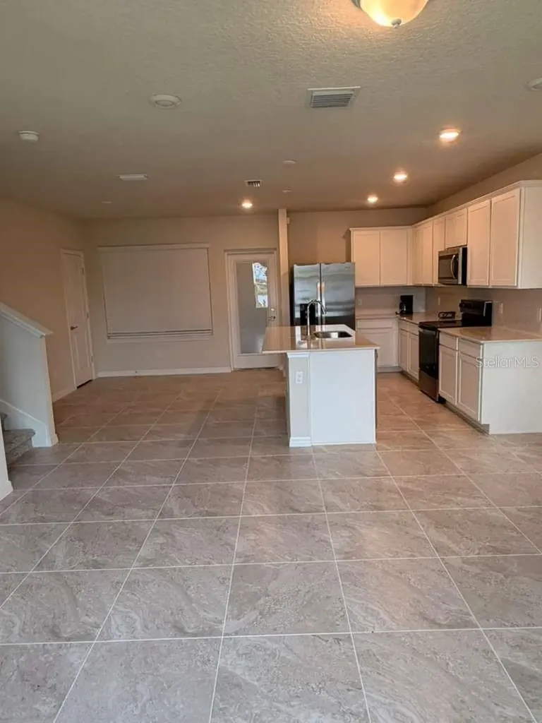 5051 Starling Bird Lane St Cloud FL 34771