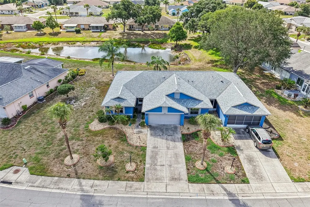 1925 Grand Cypress Lane Sun City Center FL 33573