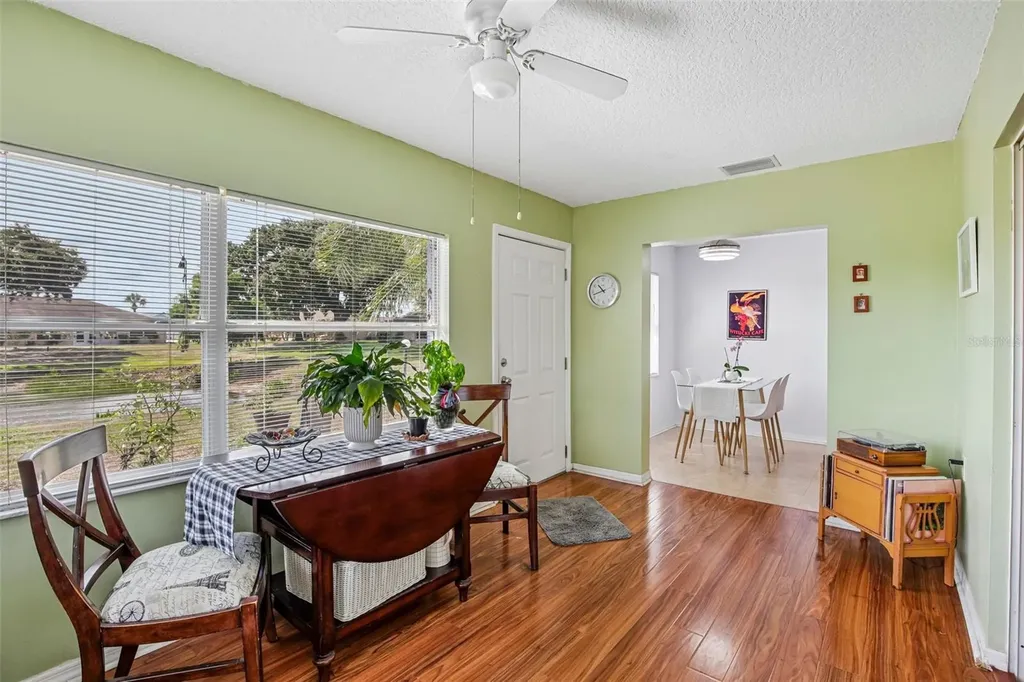 1925 Grand Cypress Lane Sun City Center FL 33573