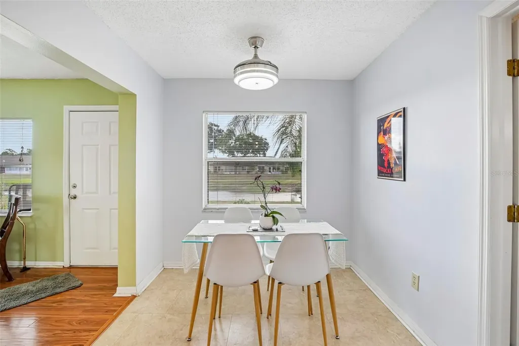 1925 Grand Cypress Lane Sun City Center FL 33573
