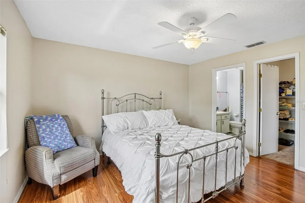 1925 Grand Cypress Lane Sun City Center FL 33573
