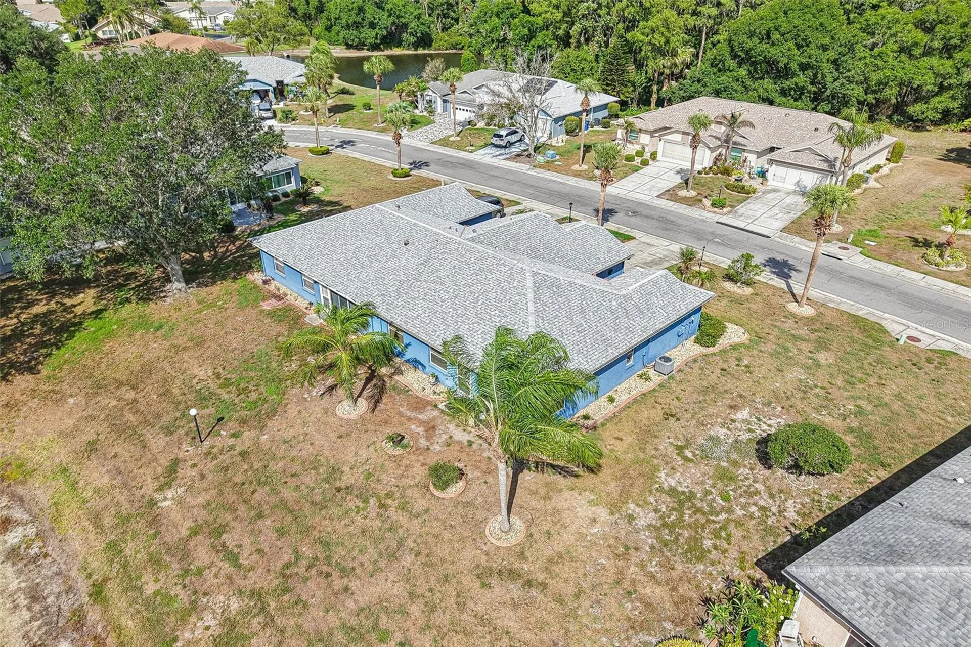 1925 Grand Cypress Lane Sun City Center FL 33573